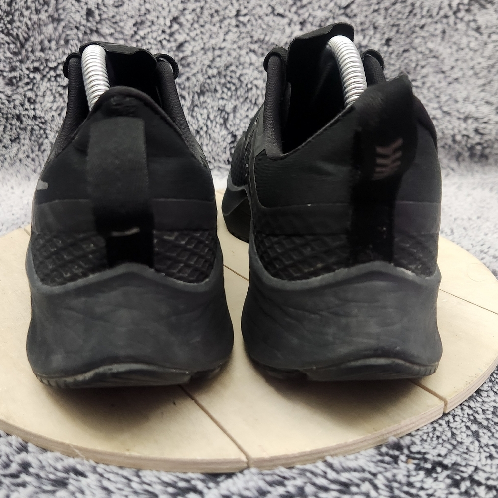 Nike Air Zoom Pegasus 37 Shield Triple Black Running Shoes Mens Size 9.5 - Picture 7 of 9